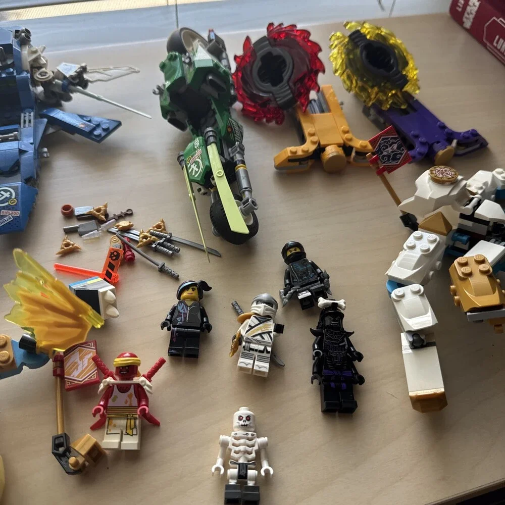 LEGO NINJAGO Lot Bundle – Vehicles, Spinners, Minifigures & Weapons – Mixed Lot